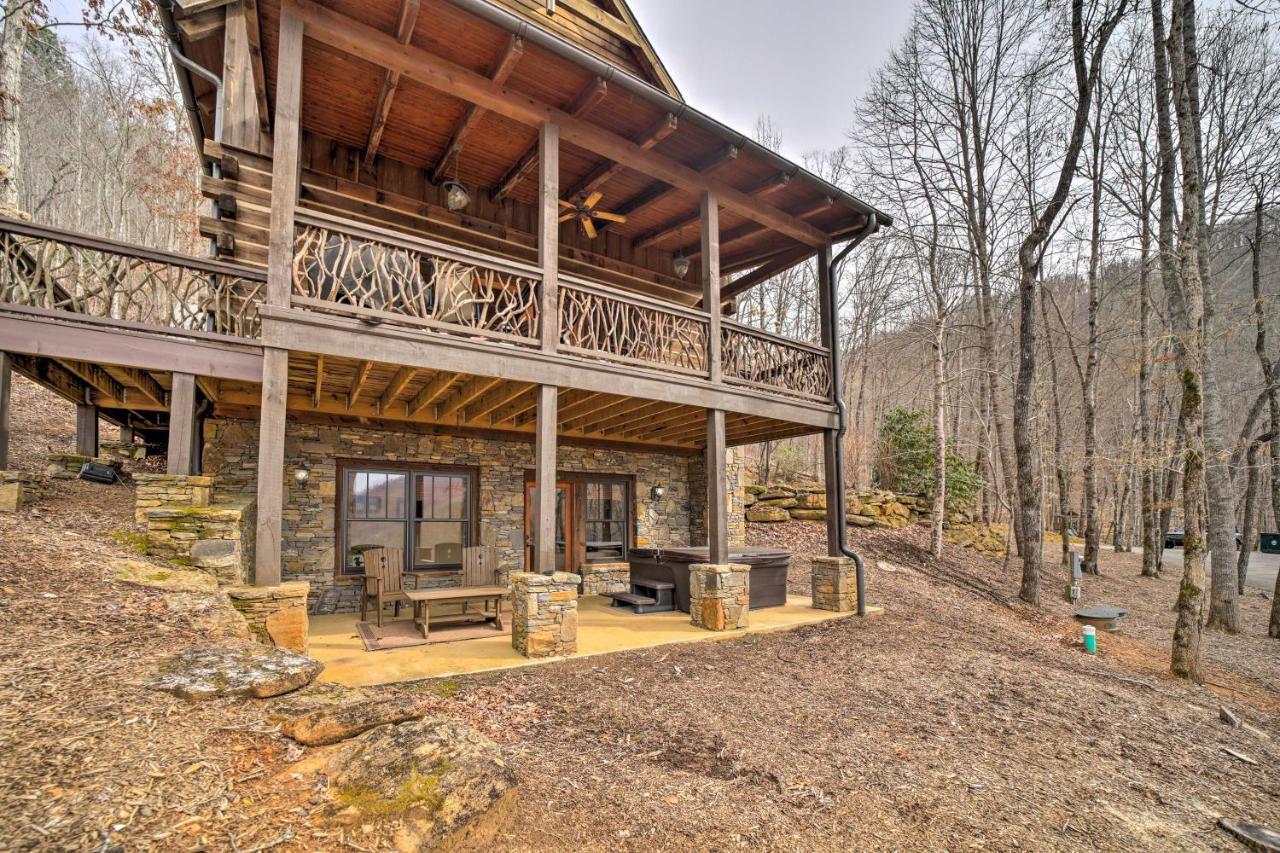 Luxury Cabin Rental In Franklin With Private Hot Tub Екстер'єр фото