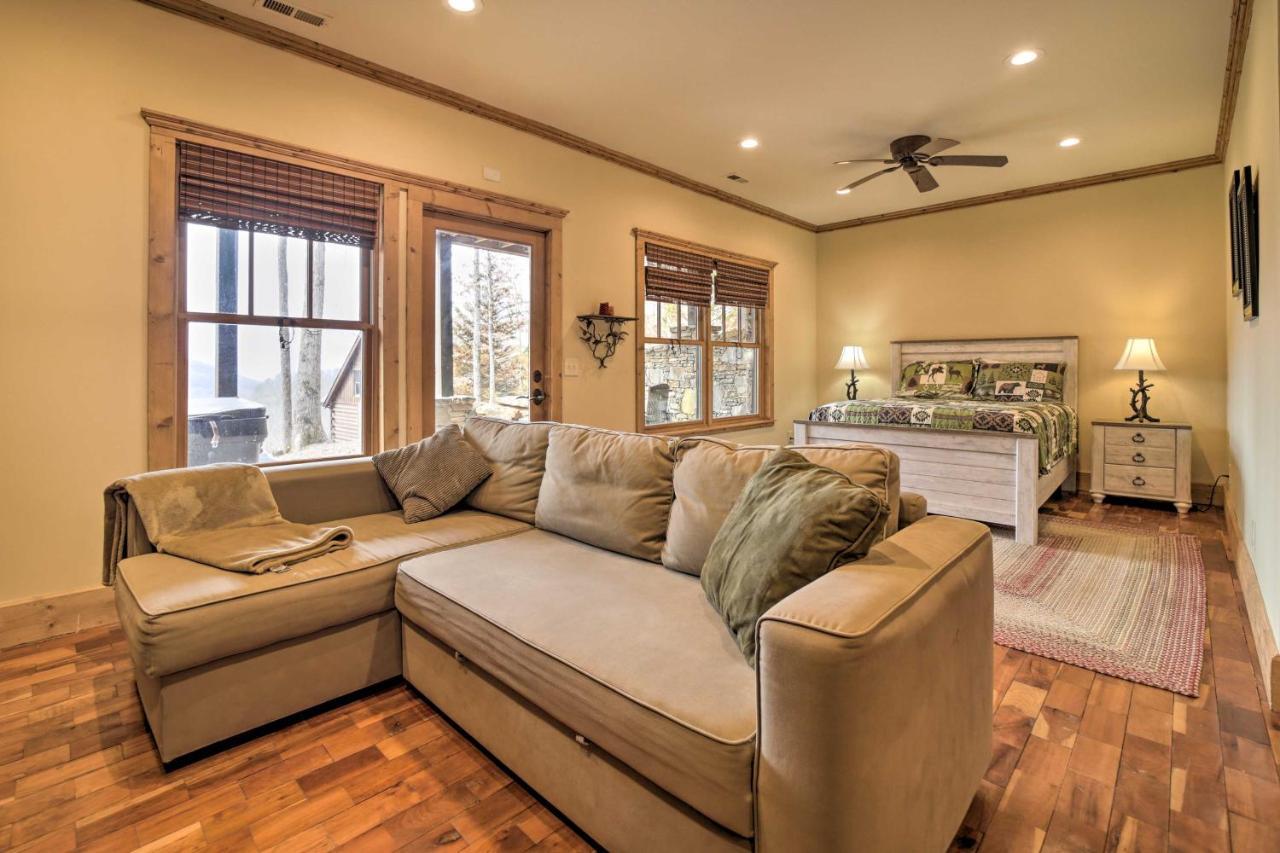 Luxury Cabin Rental In Franklin With Private Hot Tub Екстер'єр фото