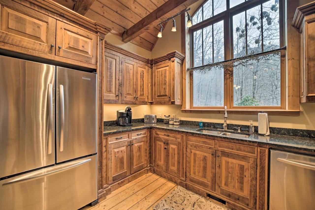 Luxury Cabin Rental In Franklin With Private Hot Tub Екстер'єр фото